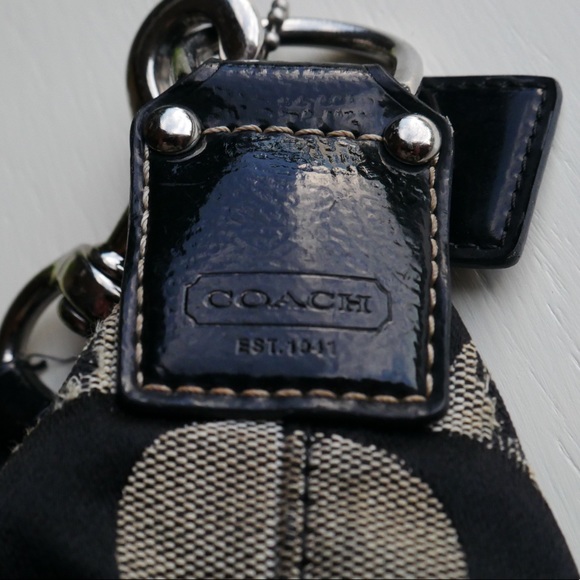 SOLD Shabby Chic Coach Signature Stripe Hobo Bag - Picture 5 of 12